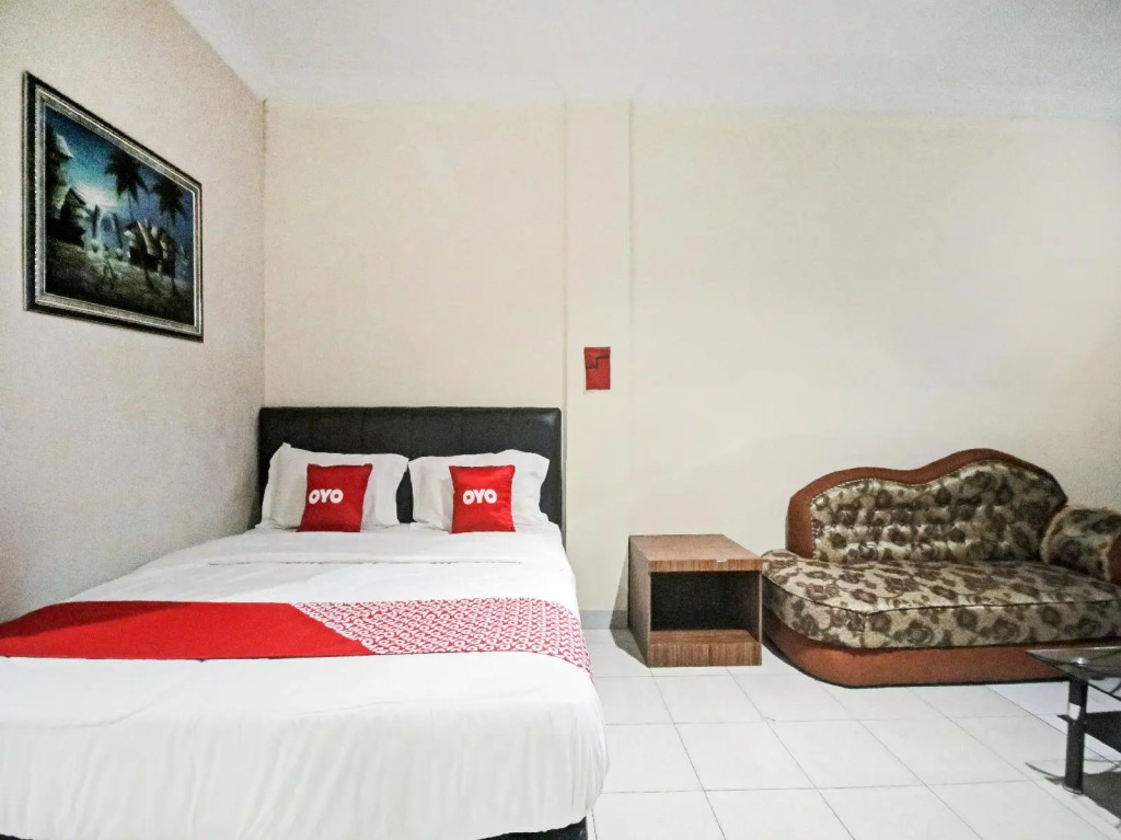 OYO 90381 Belva Guest House