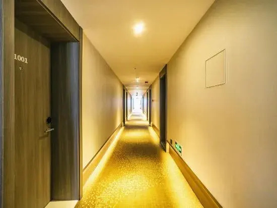 Hanting Hotel Qingdao Xianggang Zhong Road Aofan Center