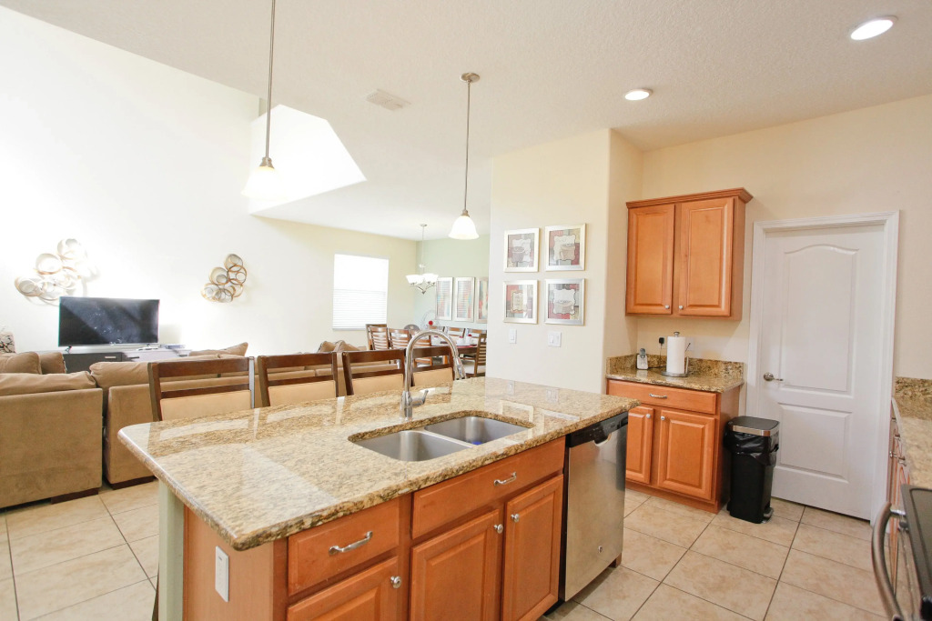 Best deal in town-Cozy 5BR Pool, Kissimmee, US