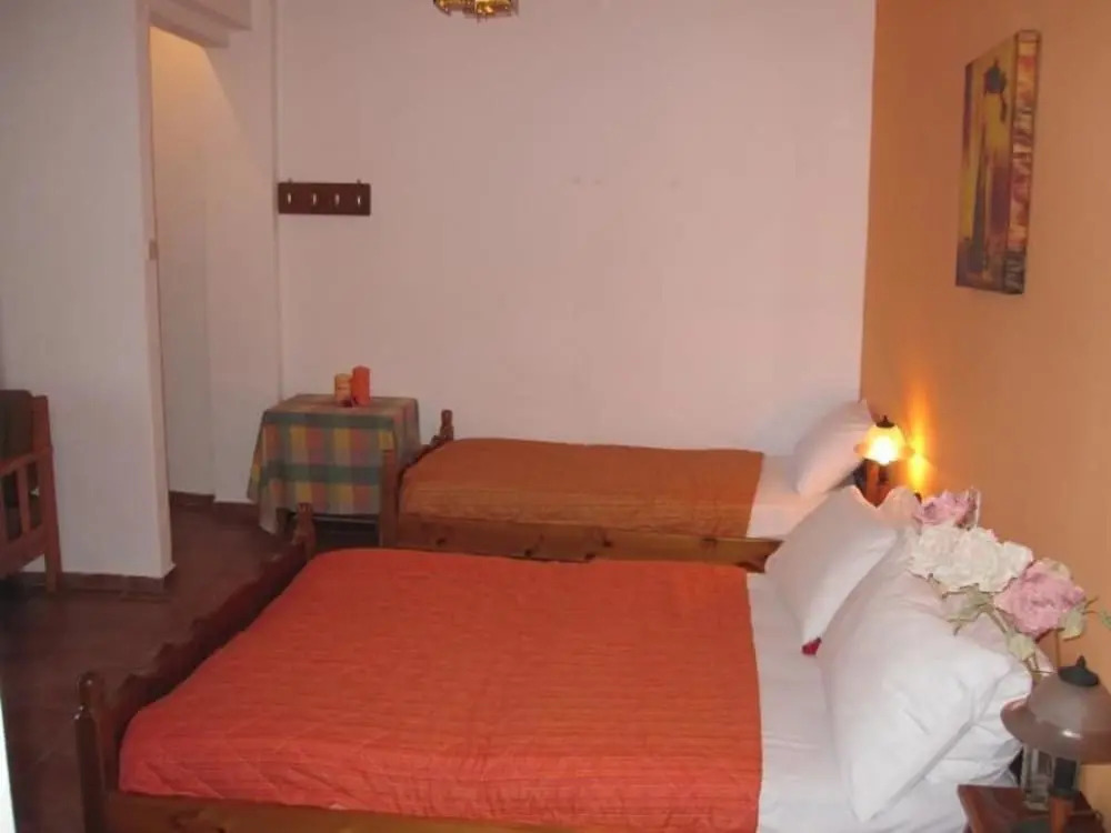 Kavos Hotel