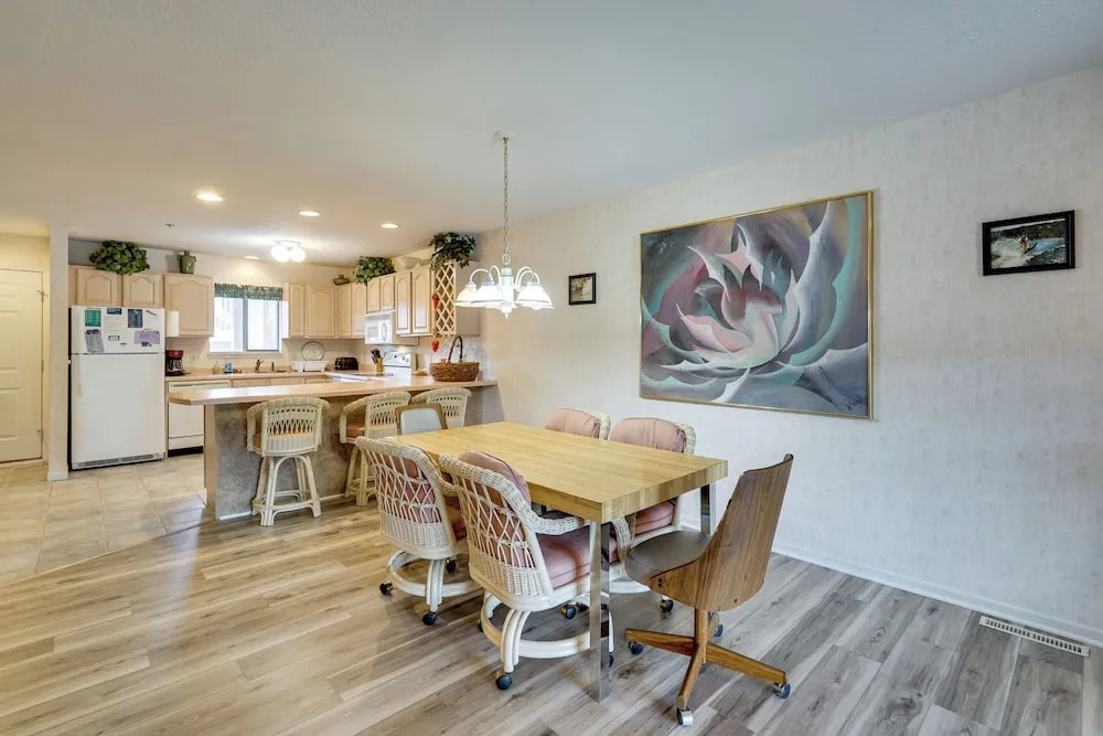 Tranquil Osage Beach Condo w/ Waterfront Decks!