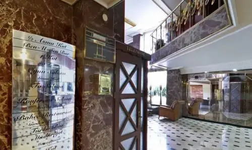 Legacy Gap Hotel