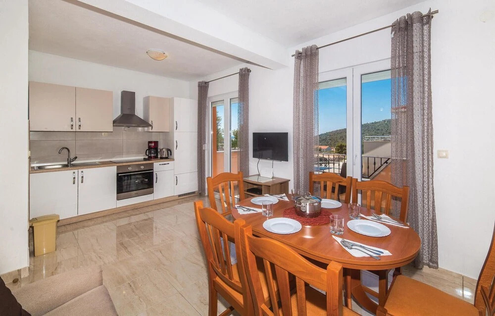 Nice Home in Sevid With Wifi and 2 Bedrooms