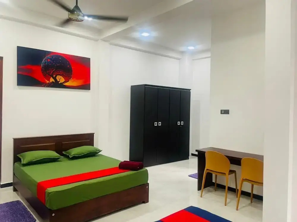 Hotel Ceylonia Colombo
