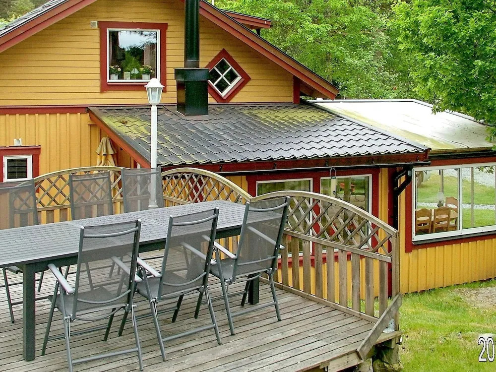 3 Person Holiday Home in Tanumshede