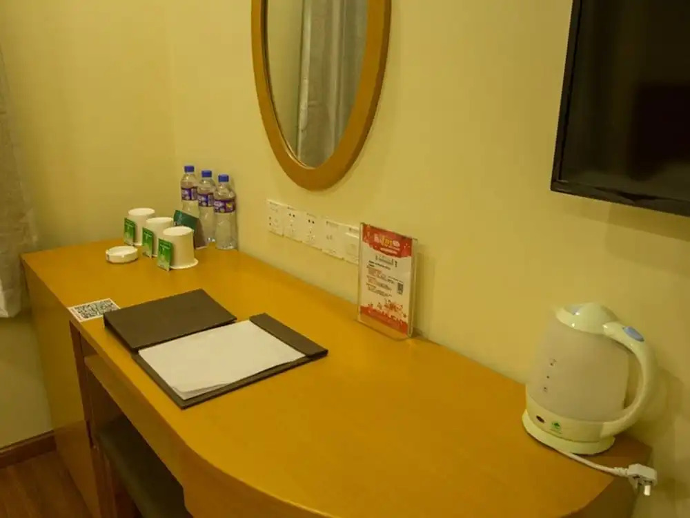 GreenTree Inn TangShan Nanhu Lake Exhibition Center Express Hotel