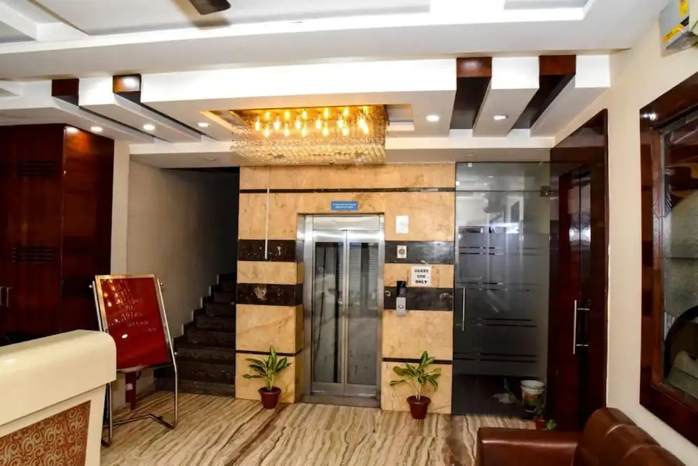 Hotel Grand Inn
