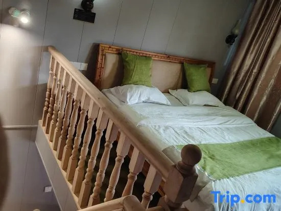 Manfen Wooden House Inn