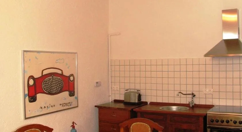 Casa Rozelor