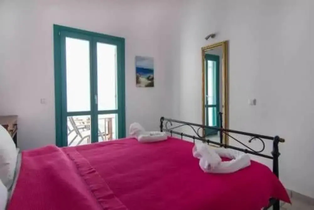 Abrazo 8 Villas Santorini Villa Thalasa