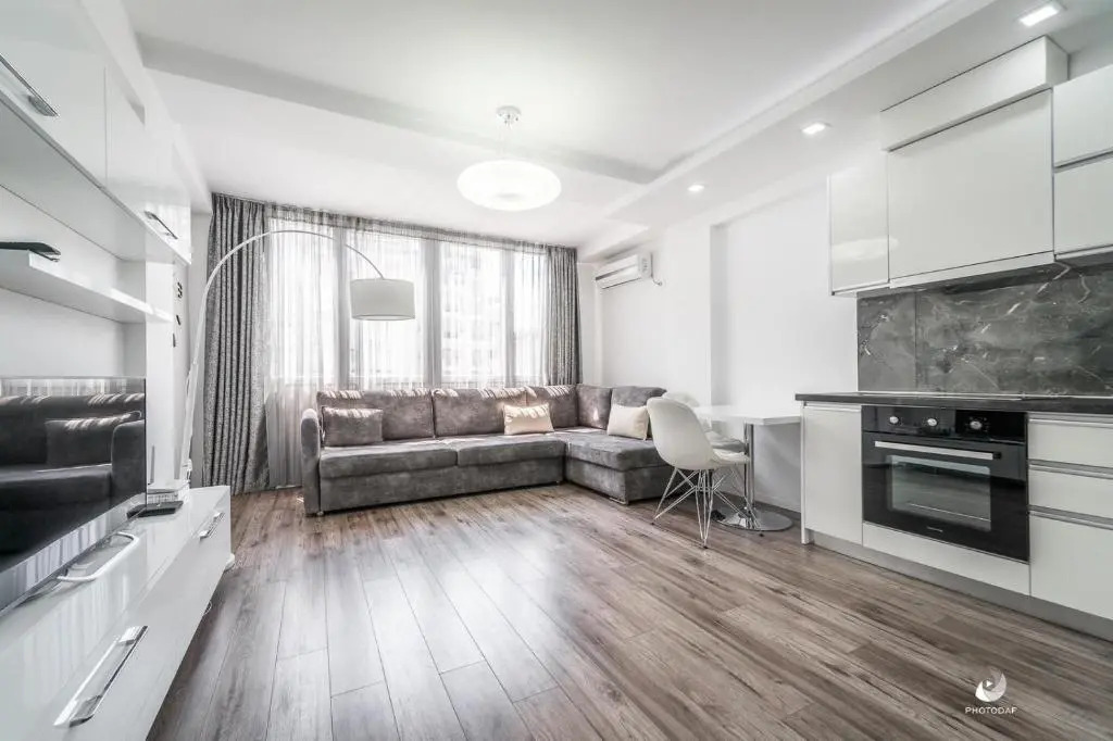 Miku Apartment-Extraordinary 1BD At Blloku Area