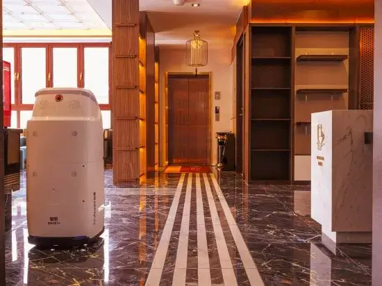 Jinjiang Metropolo Hotel (Qingdao Huangdao Golden Beach Resort, SUST)