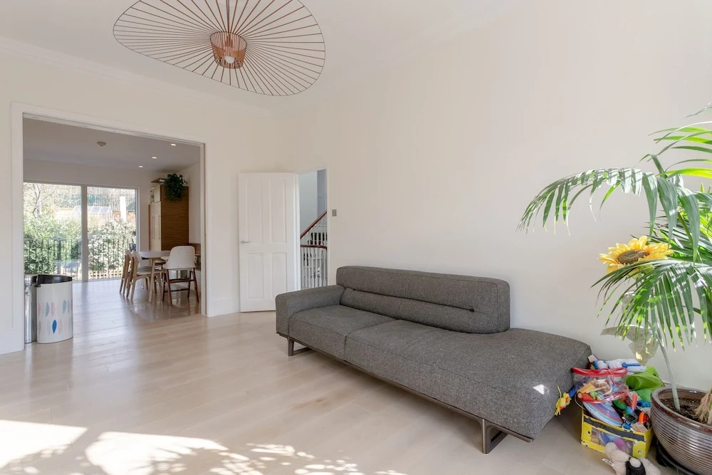 Spacious Family Home