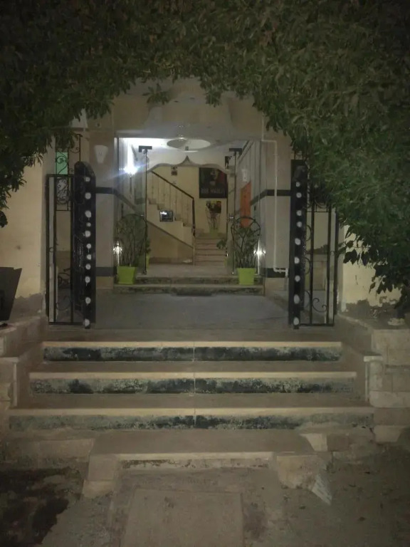 Queen Hostel