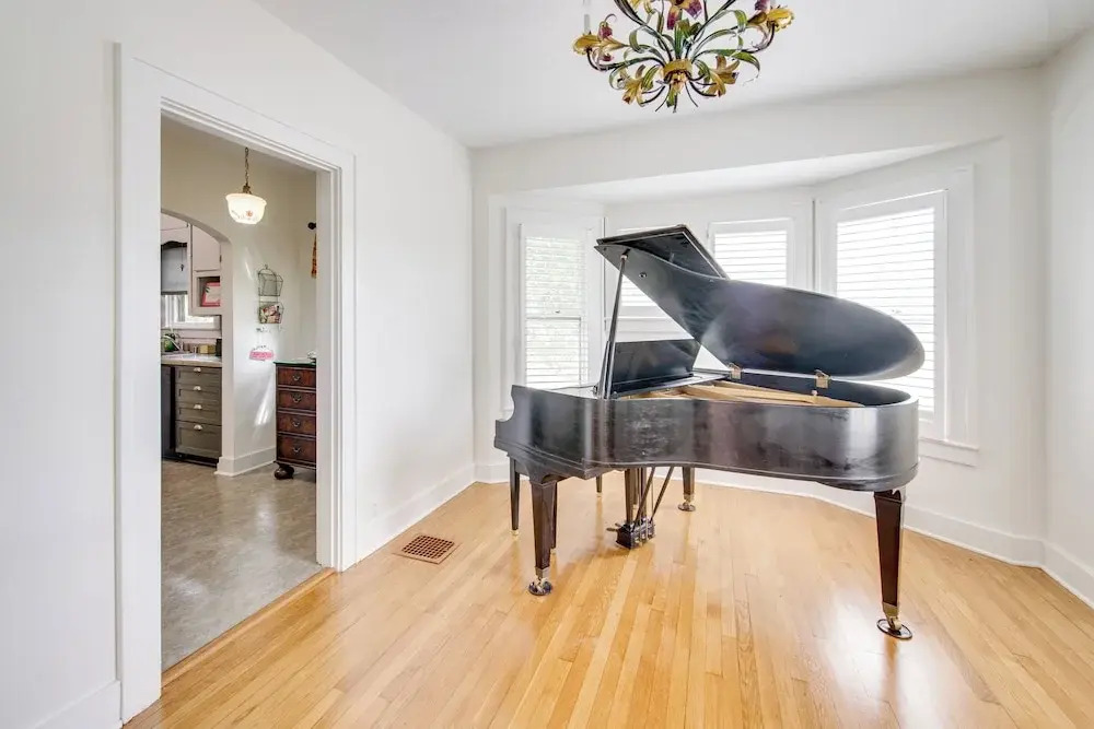 Kentucky Derby Dtwn Lebanon Home w/ Game Room