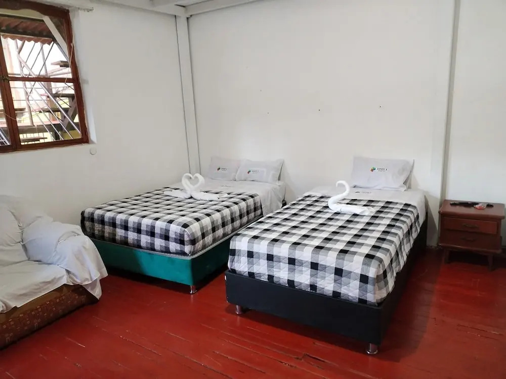 Zarate's Hostel