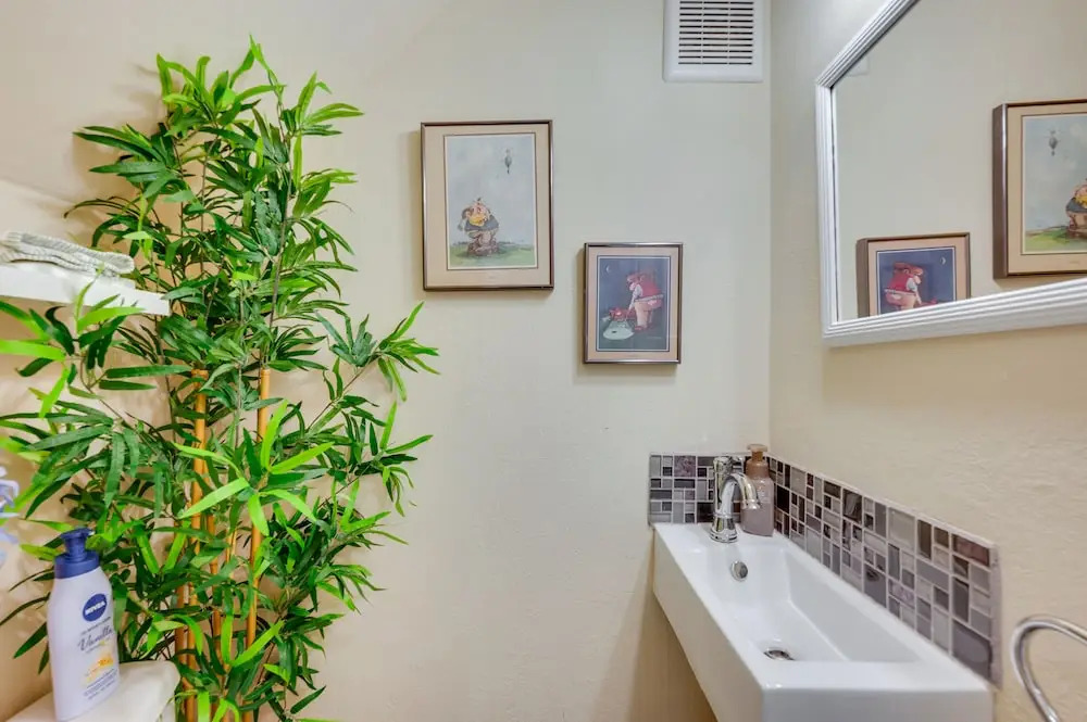 Beautiful Boulder Townhome: Walk to CU & Pearl St!