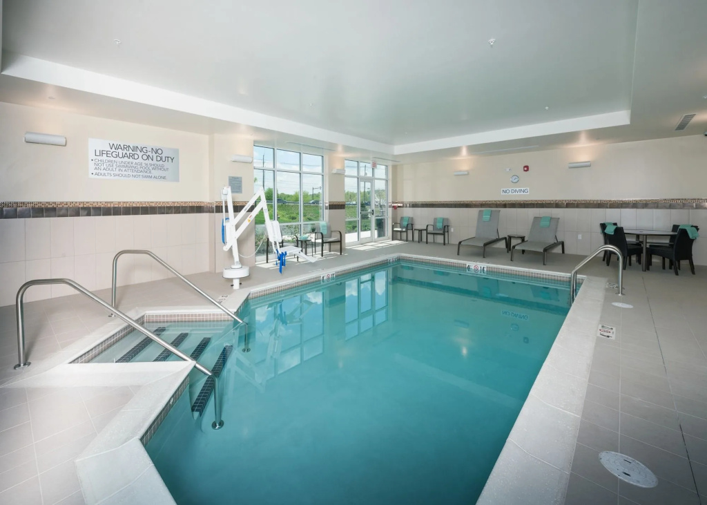 Courtyard by Marriott Boston Littleton