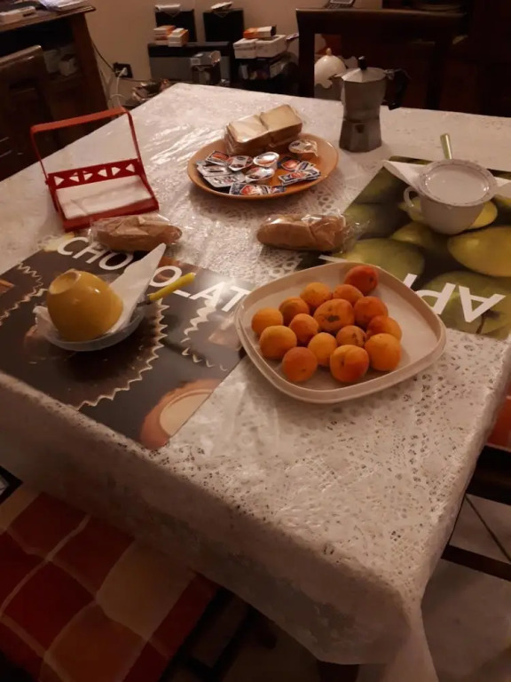 Tra Gli Ulivi