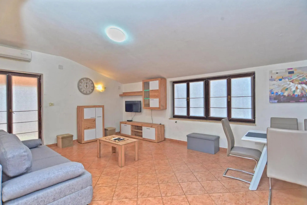 House Natasa 2133