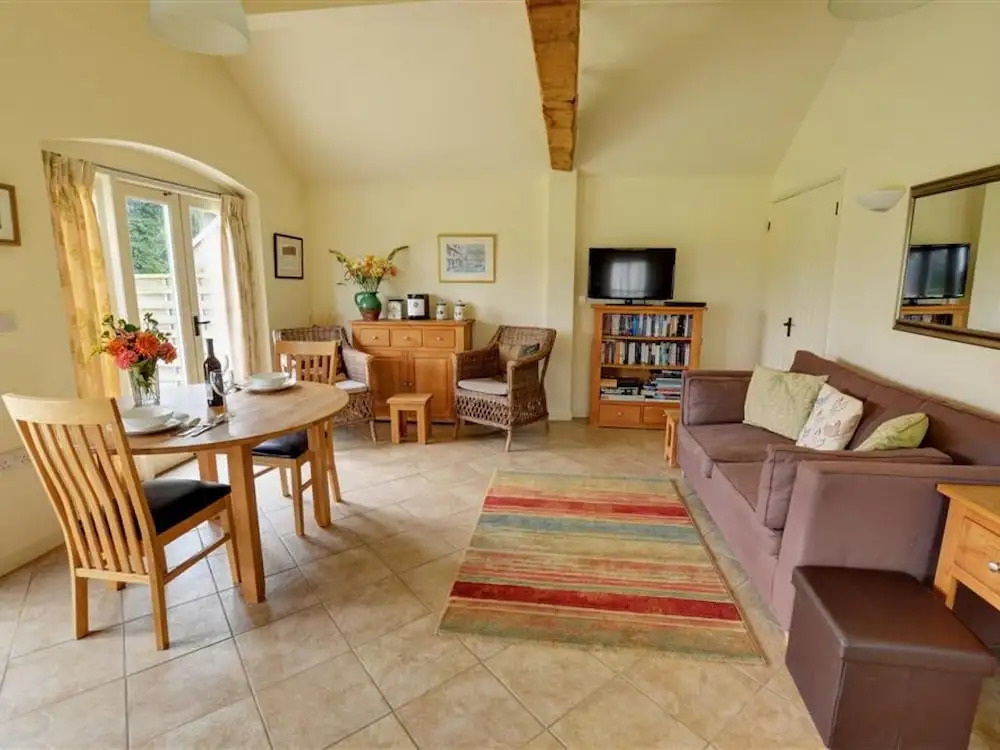Beautiful Holiday Home in Larling With Garden