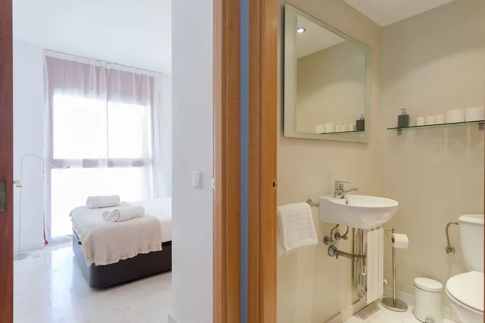 Unique Rentals - Stylish Seafront Duplex