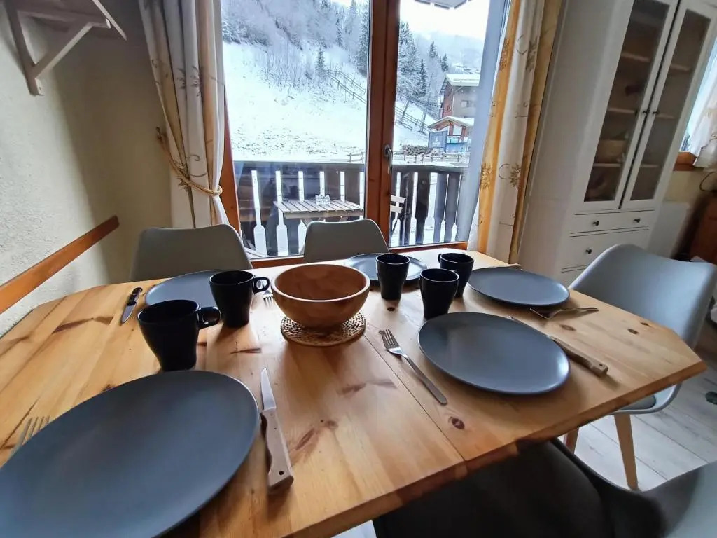 Nice & cozy apartment facing the gondola - LA BOULE DE NEIGE 112