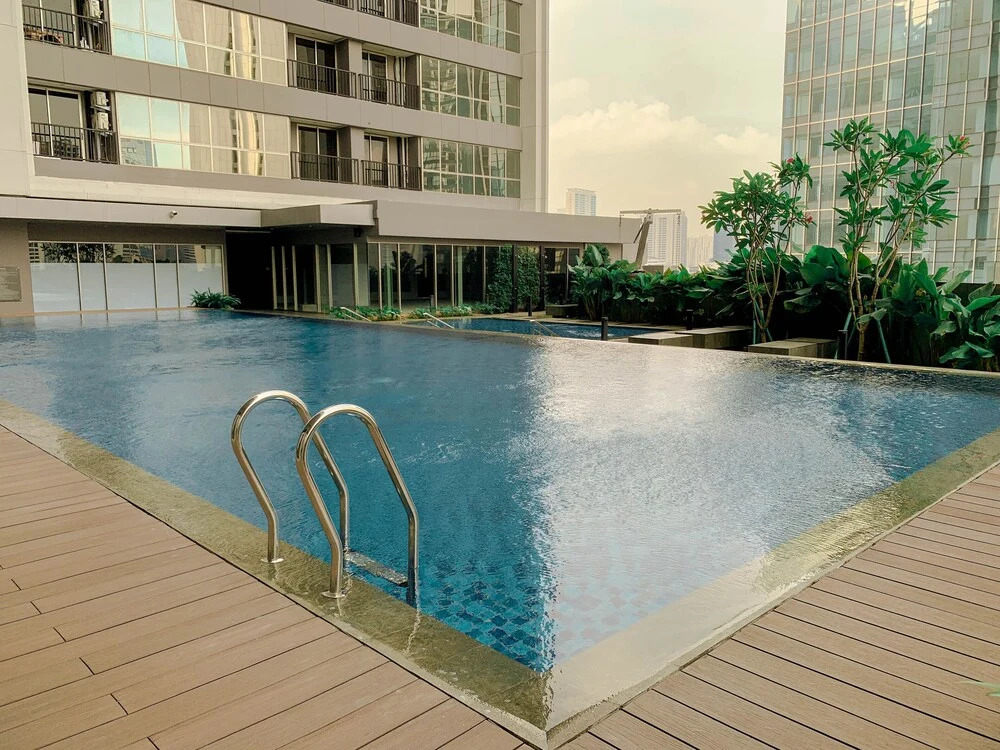 Stunning Studio at Ciputra World 2 Apartment