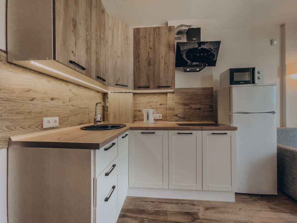 LovelyHome 39 (ЛавлиХоум 39) на улице Каштановая аллея 97