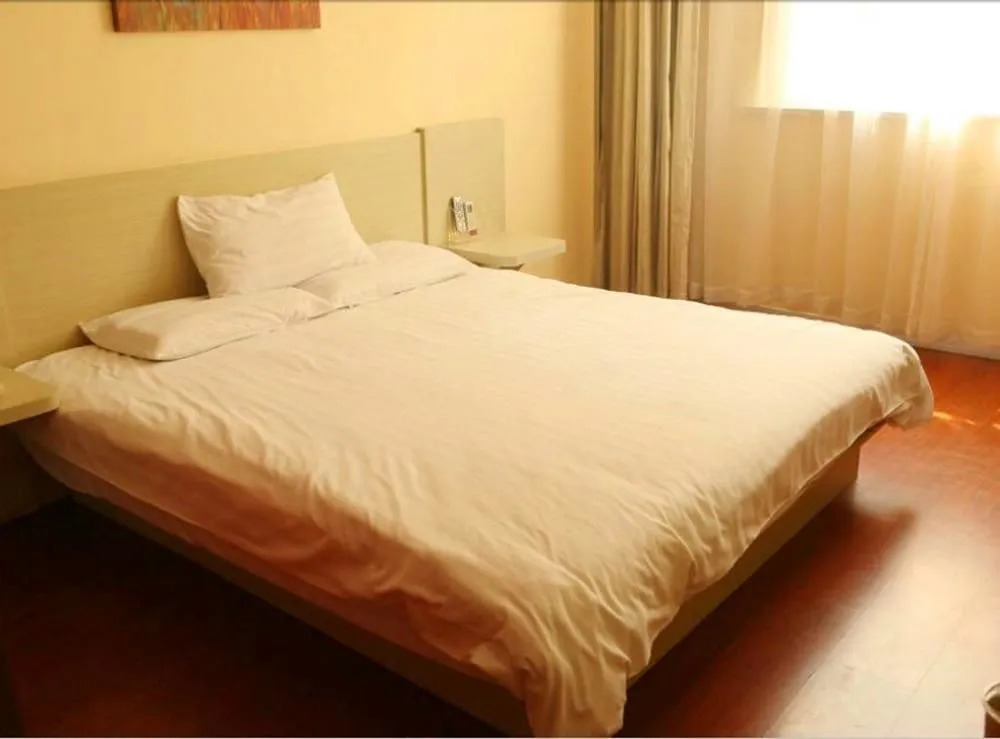 Dong Hui Express Hotel