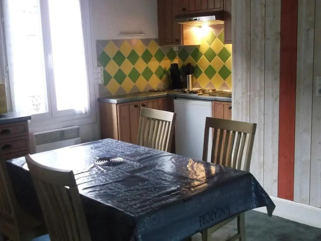 Appartement Mont-Dore, 3 pièces, 4 personnes - FR-1-415-61
