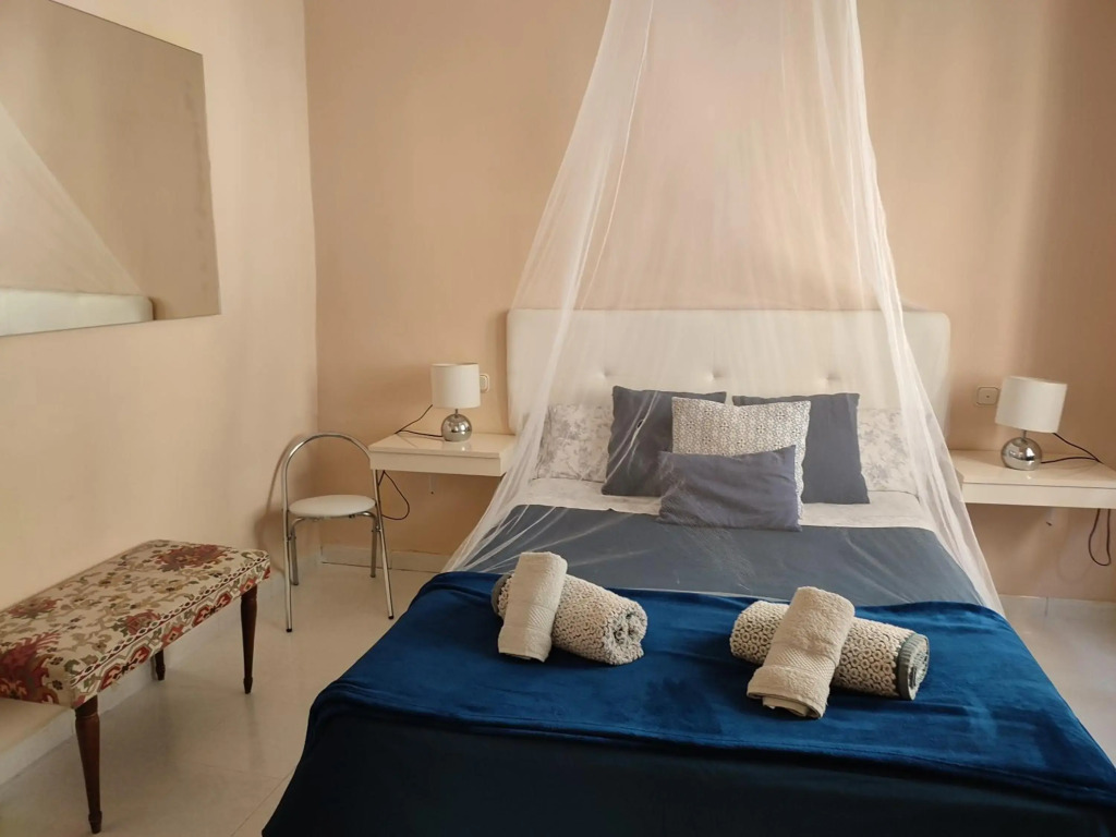 tuGuest Bib Rambla Aparments