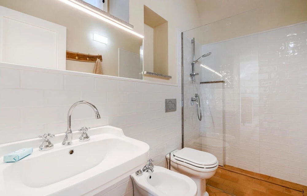 Nice Apartment in Bastia DI Albenga With 2 Bedrooms and Wifi