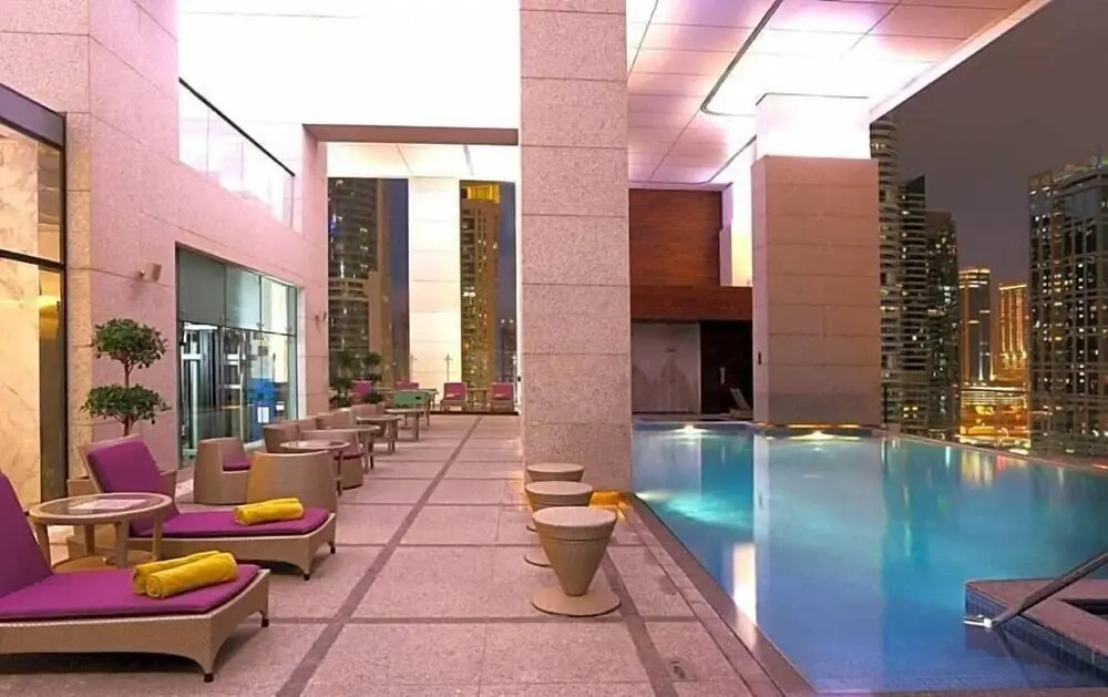 Royal Club By RVHR, Bonnington Residential Tower - JLT