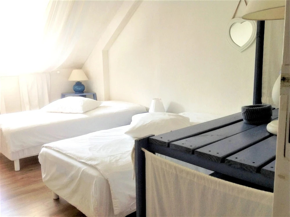 House With 4 Bedrooms in Guipry, With Indoor Pool, Enclosed Garden and