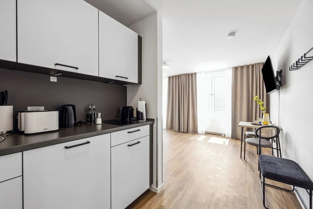 Limehome Düsseldorf Bahlenstr