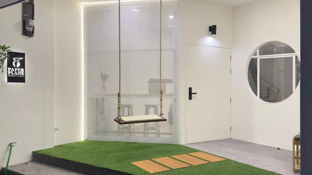 PaperPlaneCNX at Haiya, 3 Storey Flowery Loft