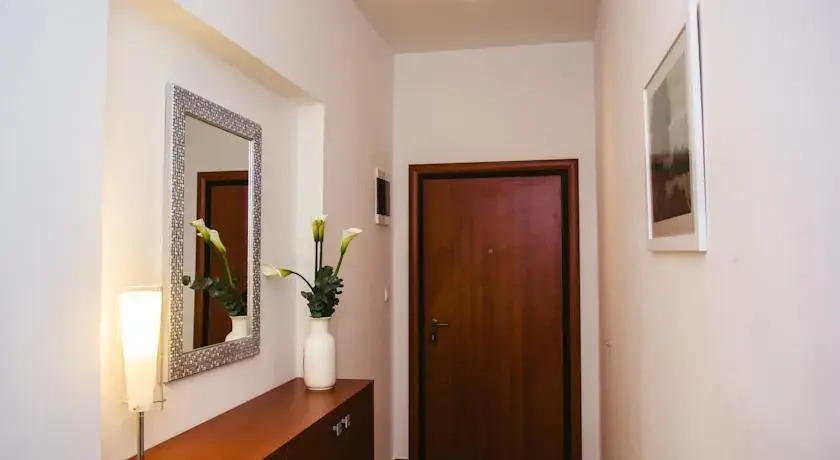 City Pads Apartment