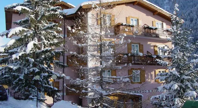 Residence Hotel Santa Maria piscina e wellness