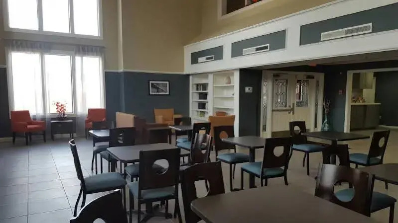 Clarion Suites Inn