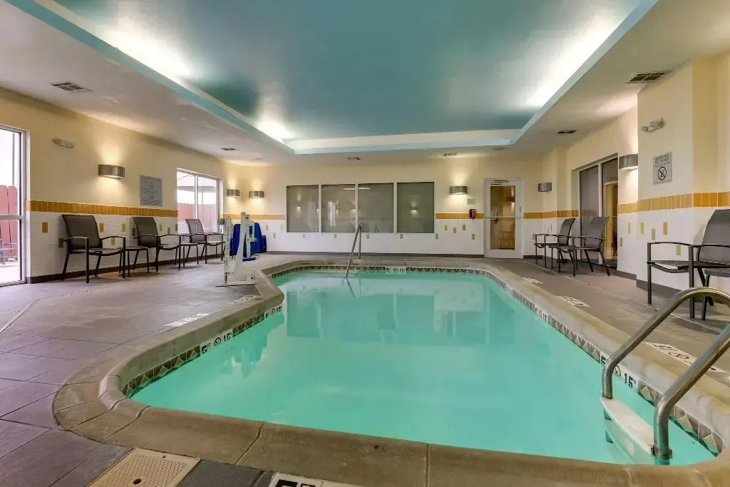 Fairfield Inn and Suites Hutchinson