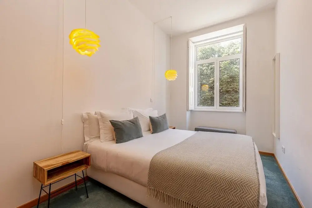 Charming 1-Bedroom Apartment in Oporto