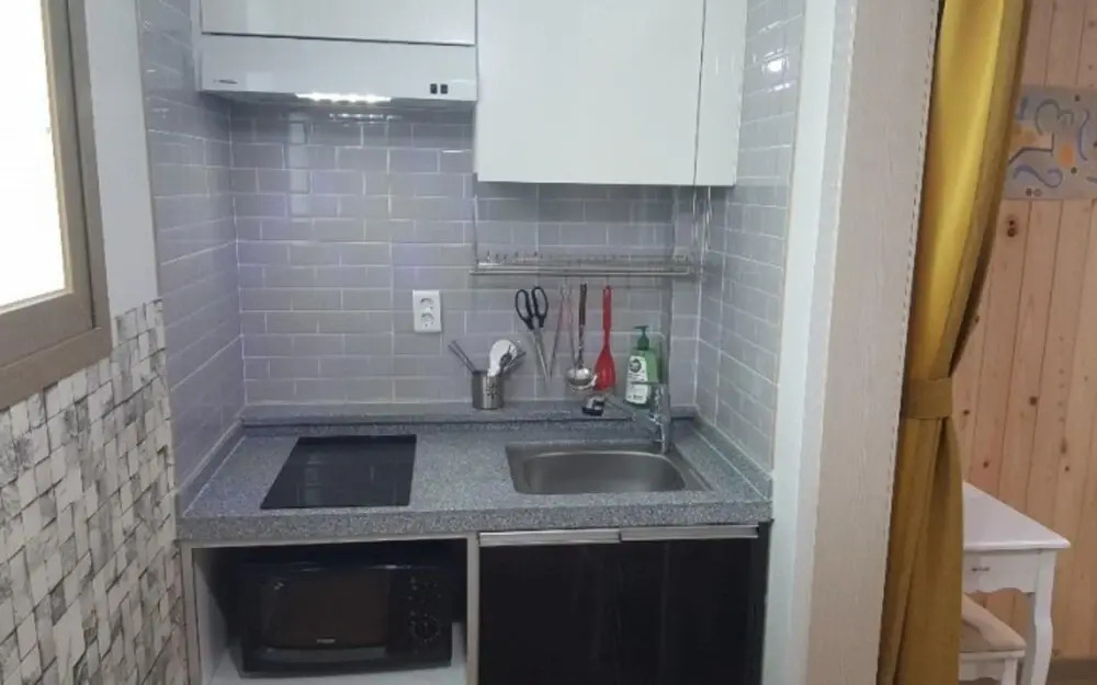 Cheongdo Persimmon Ville Pension(청도감마을펜션)