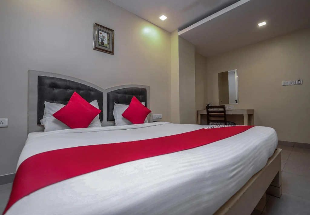 Hotel Tourist Palace