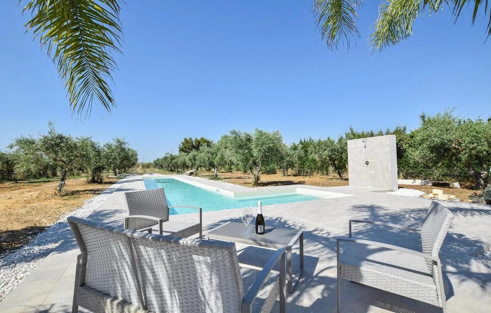 Awesome Home in Castelvetrano With Outdoor Swimming Pool, Wifi and 3 Bedrooms