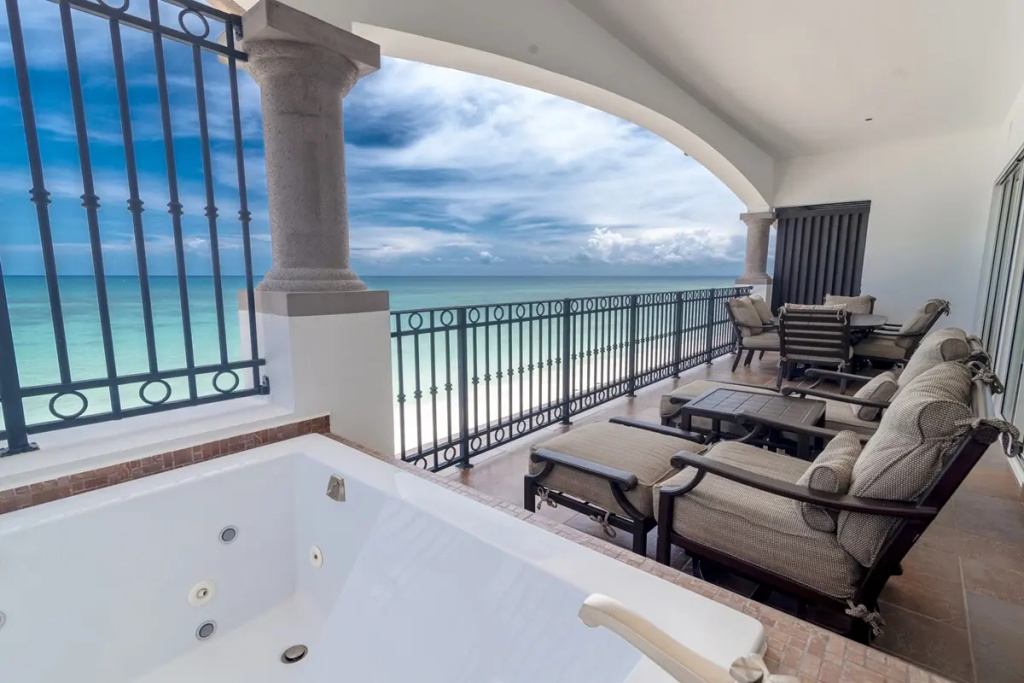 Holiday Inn Club Vacations Grand Residences All Inclusive