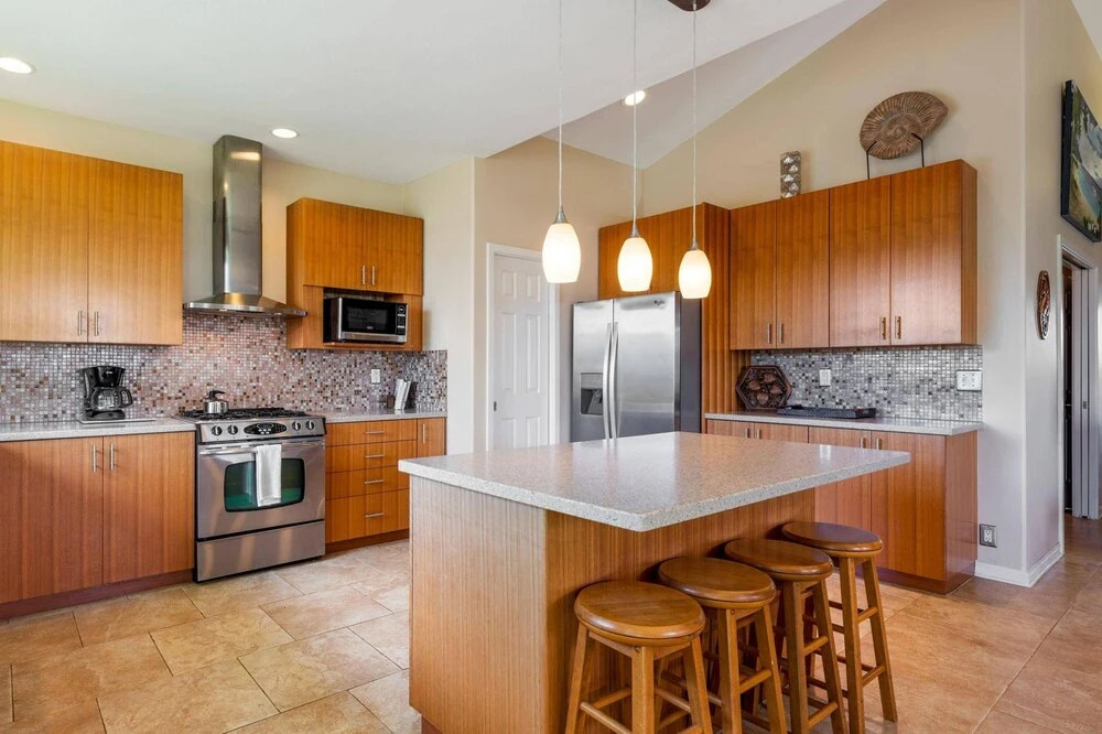 Big Island Awamoa Hale by Coldwell Banker Island Vacations
