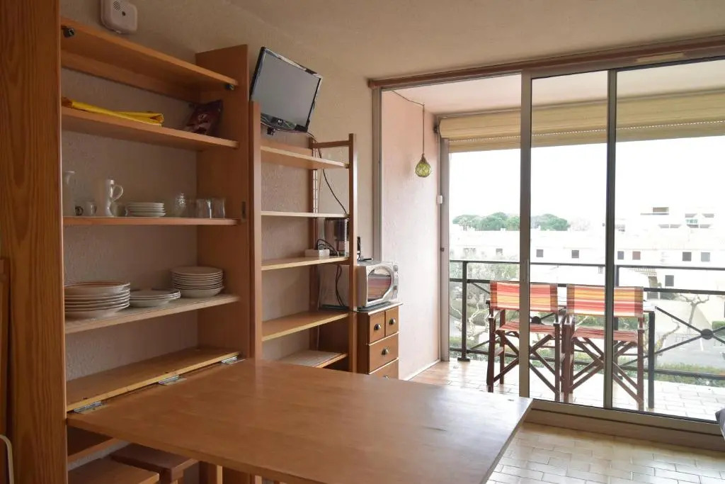 Studio cabine résidence avec piscine et garage le Lagon bleu