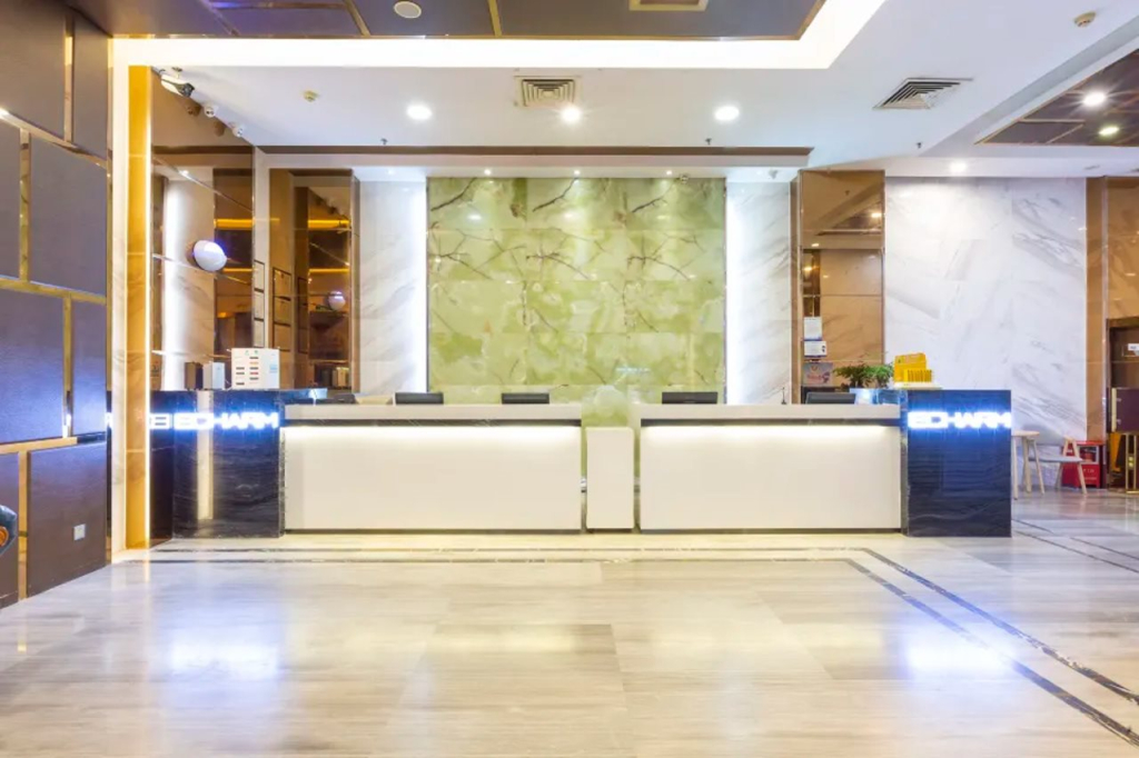 Echarm Hotel Panyu Chimelong Guangzhou South Railway Station Wanbo Metro Station