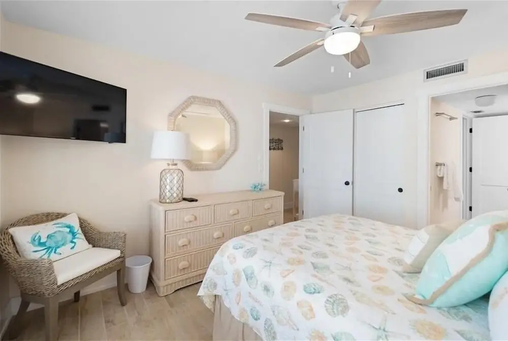 Sea Oats 136 2 Bedroom Condo by RedAwning